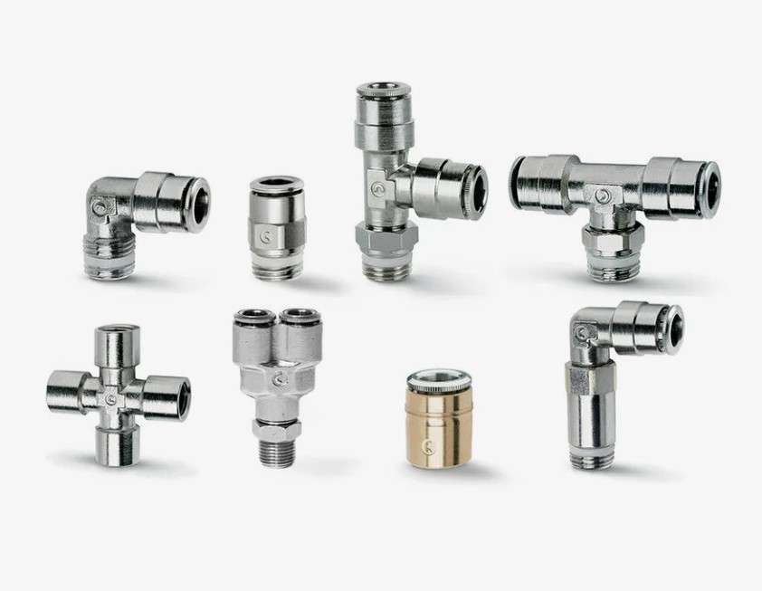 Фитинг прямой с наружной резьбой модель С9512 15-М22х1.5 Камоцци (Camozzi)